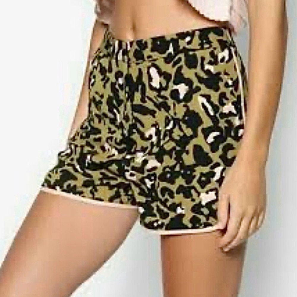 TOPSHOP Animal Print Shorts